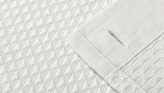 ผ้าม่านอาบน้ําสีเทาอ่อน Jacquard 95% ผ้าม่าน 5% โพลีเอสเตอร์รีไซเคิล
